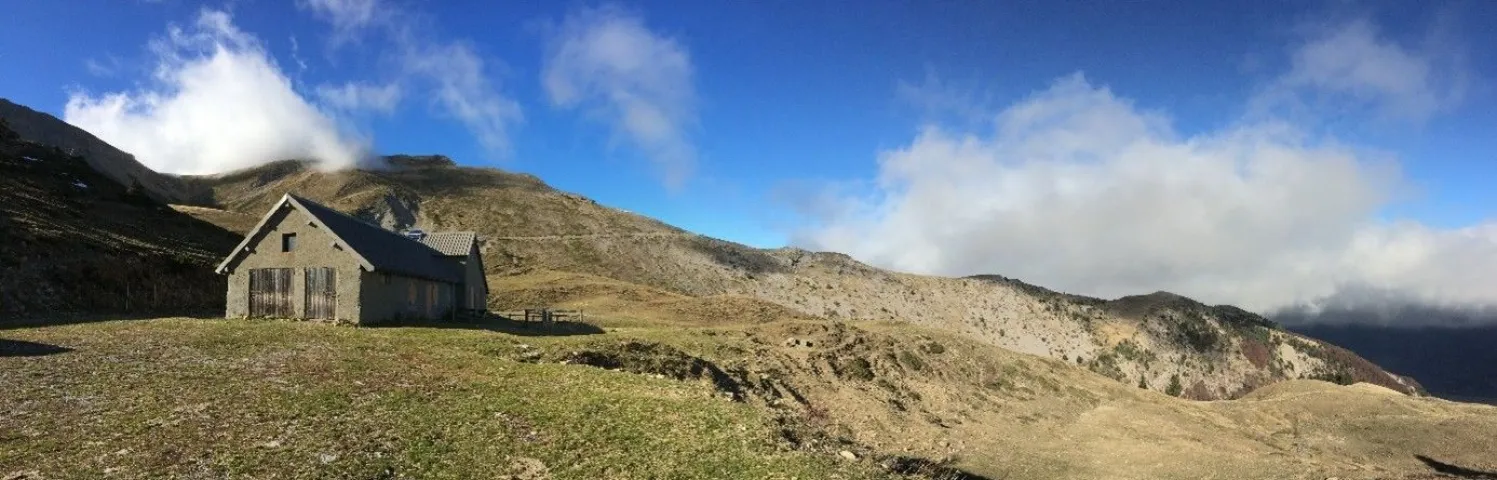 Le refuge de Bachilianne fait l’objet d’une restauration qui va rouvrir les possibilités du tour de l’Obiou.