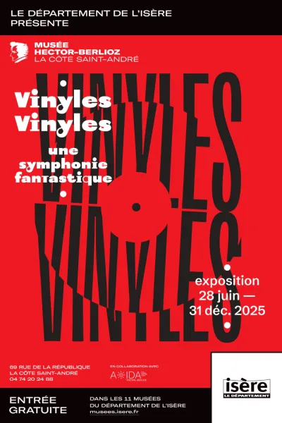 Photographie de l'affiche de l'exposition Vinyles du musée Berlioz
